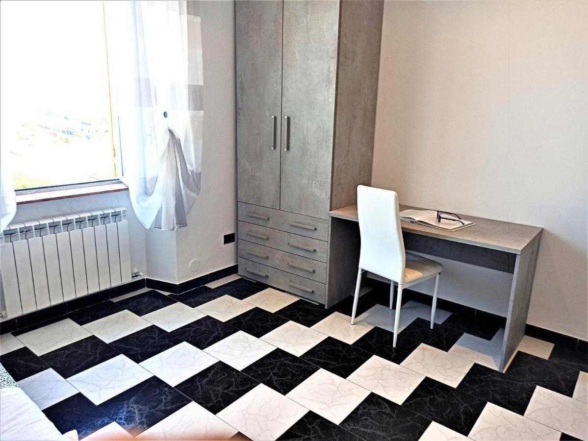 Casa Vacanza Laura Genoa Luaran gambar