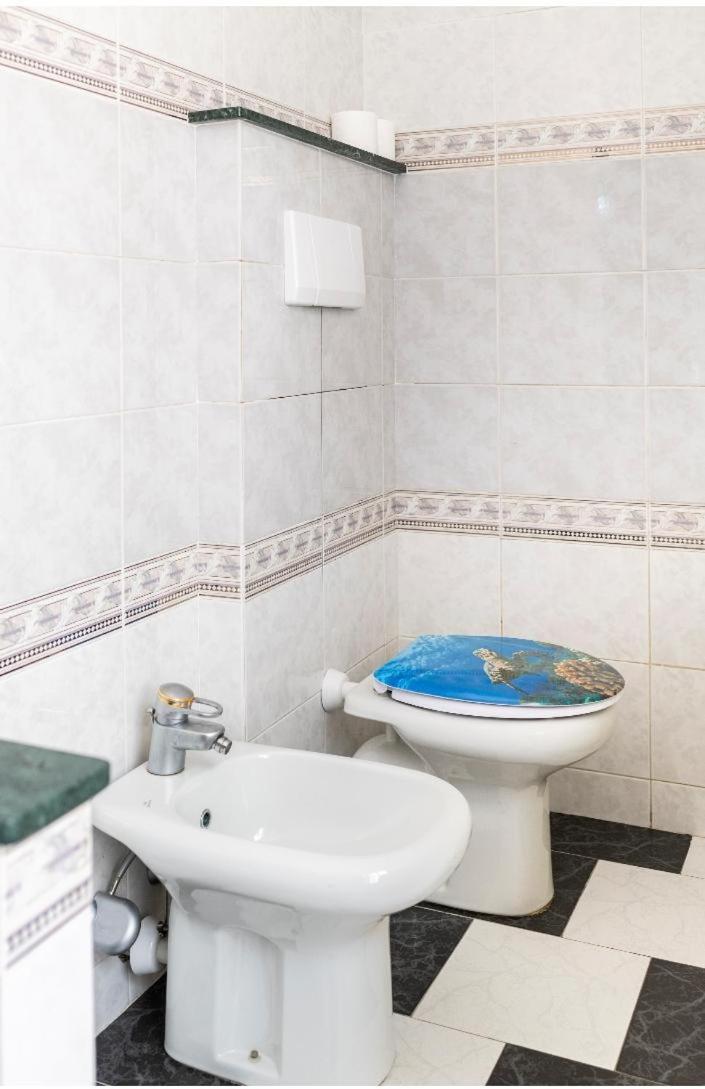 Casa Vacanza Laura Genoa Luaran gambar
